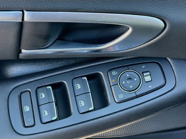 New 2026 Hyundai Sonata SEL FWD image 17