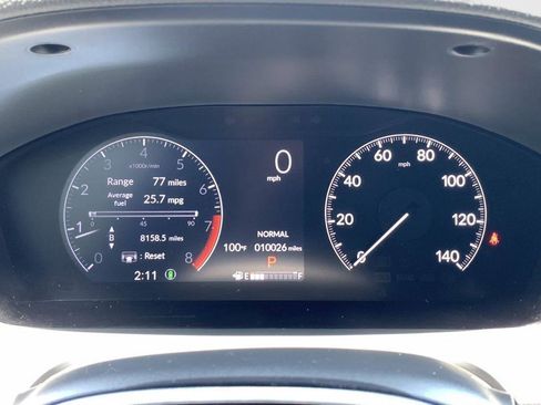 Certified 2025 Honda HR-V Sport image 19