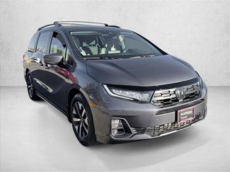 Used 2025 Honda Odyssey EX-L video 3