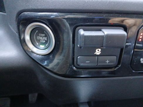 Used 2023 Chevrolet Silverado 1500 LT Trail Boss w/ Protection Package AWD/4WD image 41