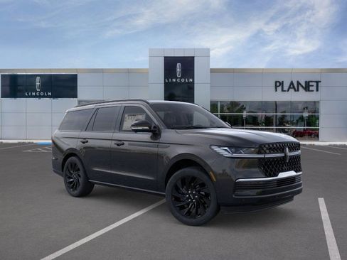 New 2025 Lincoln Navigator Reserve w/ Jet Appearance Package image 7