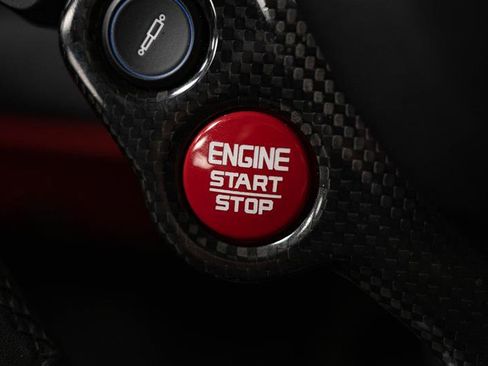 Used 2018 Ferrari 488 GTB image 15