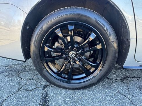 Used 2021 Toyota Sienna Platinum image 47