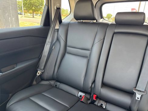 Used 2026 Nissan Rogue SL FWD image 42