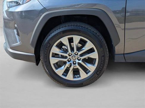 Used 2023 Toyota RAV4 XLE Premium FWD image 22