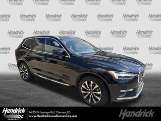 Used 2023 Volvo XC60 B5 Plus AWD/4WD video 1