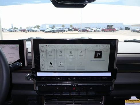 New 2025 GMC Hummer EV 2X image 16