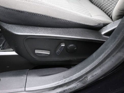 Certified 2022 Ford Escape SE w/ Convenience Package image 11