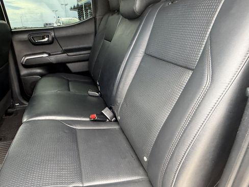 Used 2023 Toyota Tacoma Limited AWD/4WD image 24