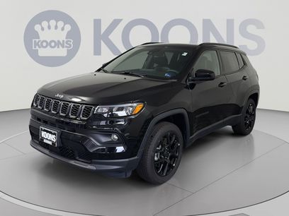 Used 2025 Jeep Compass Latitude w/ Sun & Sound Group
