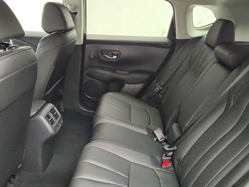 Used 2025 Acura ADX FWD image 21