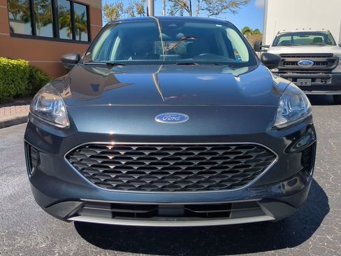 Certified 2022 Ford Escape SE w/ Convenience Package image 9