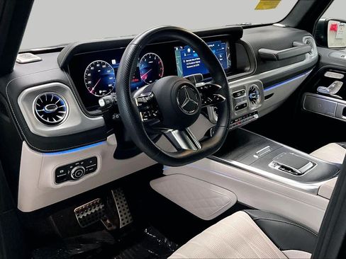 Used 2026 Mercedes-Benz G 550 image 17