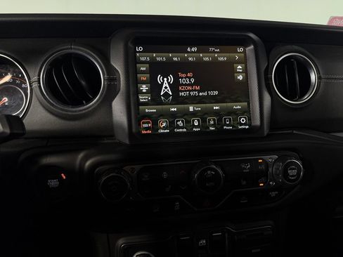 Used 2023 Jeep Gladiator Overland w/ Popular Equipment Package AWD/4WD image 21