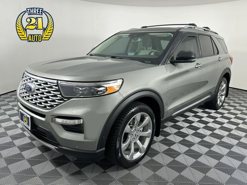 Used 2020 Ford Explorer Platinum w/ Premium Technology Package AWD/4WD image 1