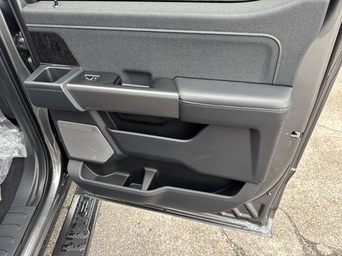 New 2026 Ford F350 Lariat w/ Black Appearance Package image 16