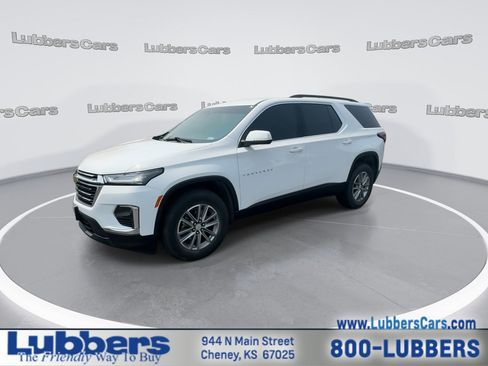 Used 2023 Chevrolet Traverse LT FWD image 4