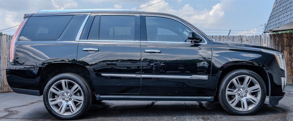 Used 2015 Cadillac Escalade Premium RWD image 6