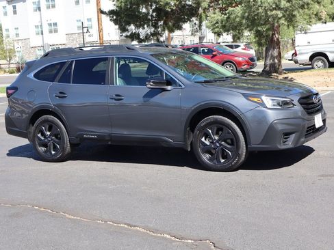 Used 2020 Subaru Outback Onyx Edition XT w/ Popular Package #2 image 2