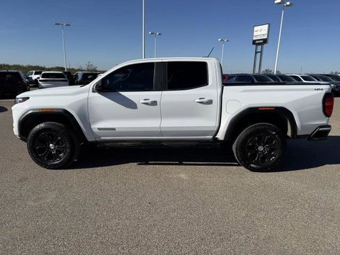 Used 2024 GMC Canyon Elevation w/ Convenience Package image 17