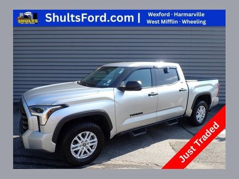 Used 2022 Toyota Tundra SR5 AWD/4WD image 1