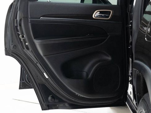 Used 2014 Jeep Grand Cherokee Limited AWD/4WD image 22