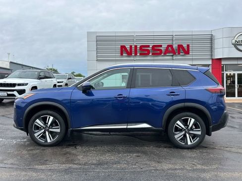 Used 2023 Nissan Rogue SL w/ SL Premium Package AWD/4WD image 2