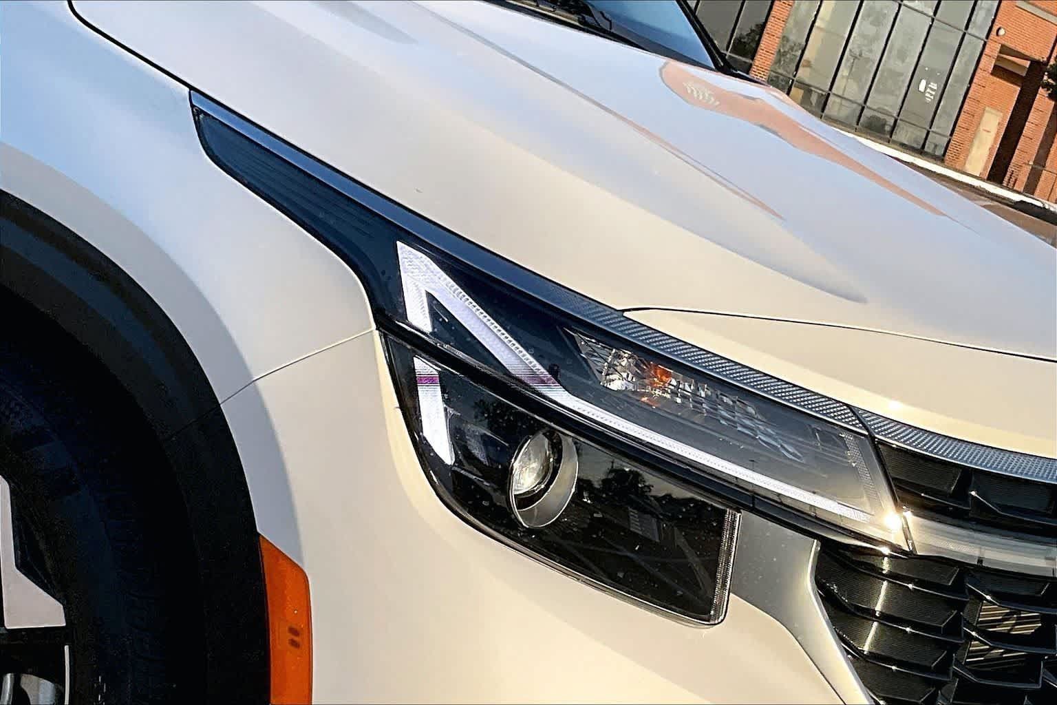 Certified 2026 Kia Seltos S FWD image 28