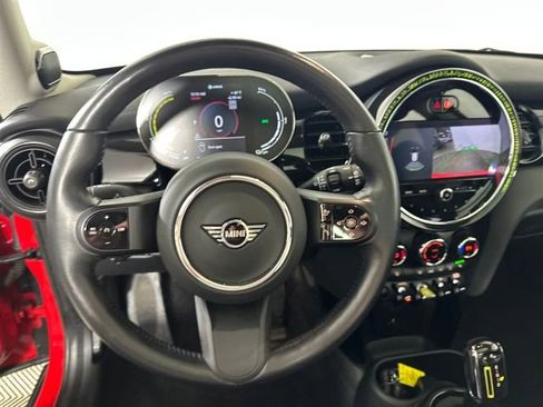 Used 2024 MINI Cooper SE image 14