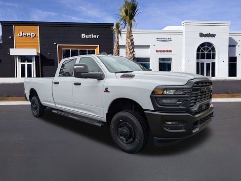 New 2026 RAM 2500 Tradesman AWD/4WD image 8