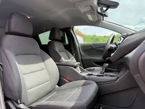 Used 2016 Chevrolet Malibu LT FWD image 26