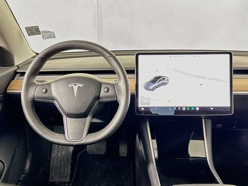 Used 2019 Tesla Model 3 Long Range AWD/4WD image 11