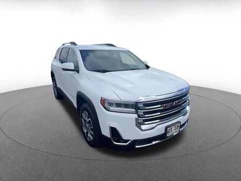 Used 2023 GMC Acadia SLT AWD/4WD image 3
