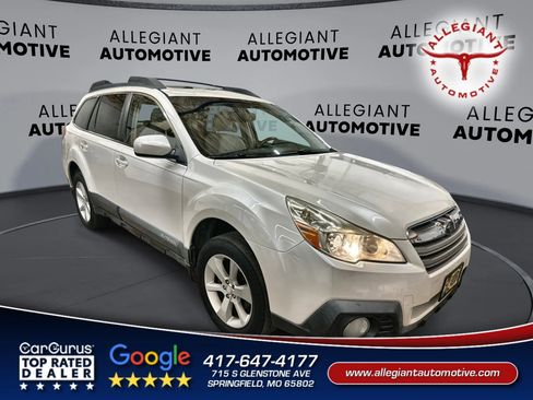 Used 2014 Subaru Outback 2.5i Premium w/ Moonroof Package AWD/4WD image 1