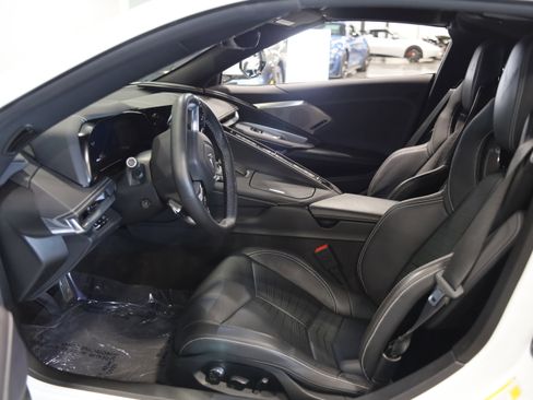 Used 2023 Chevrolet Corvette Stingray Preferred Cpe w/ Z51 Performance Package image 15