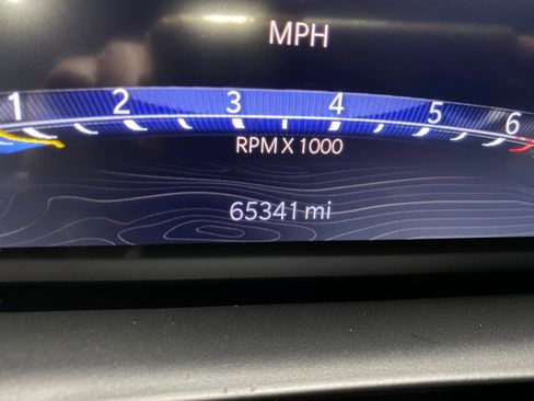 Used 2023 Jeep Grand Cherokee L Laredo AWD/4WD image 11