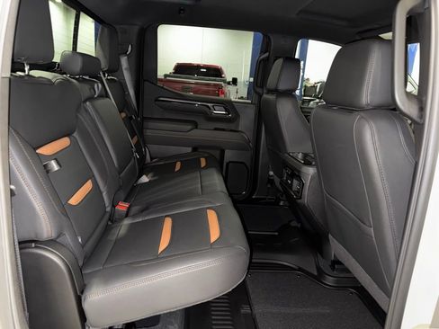 New 2026 GMC Sierra 1500 AT4 w/ Technology Package image 15