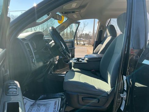 Used 2016 RAM 1500 Express w/ Black Ram 1500 Express Group image 16