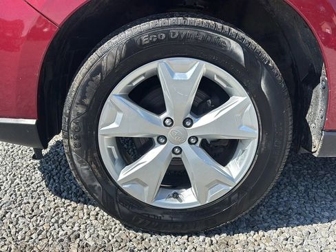 Used 2016 Subaru Forester 2.5i Premium w/ All-Weather Package AWD/4WD image 12