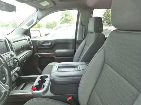 Used 2021 Chevrolet Silverado 1500 RST AWD/4WD image 10