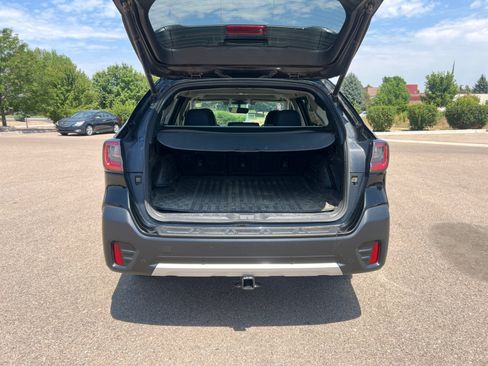 Used 2022 Subaru Outback Limited AWD/4WD image 31