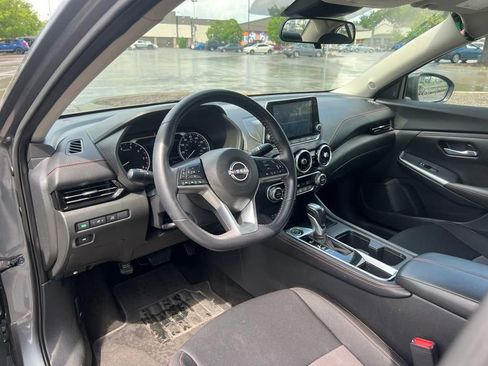 Used 2021 Nissan Sentra SR image 17