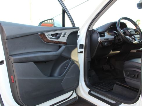 Used 2018 Audi Q7 2.0T Premium image 10