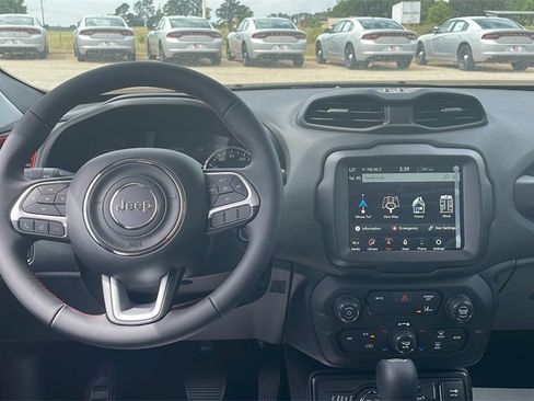 New 2023 Jeep Renegade Trailhawk image 12