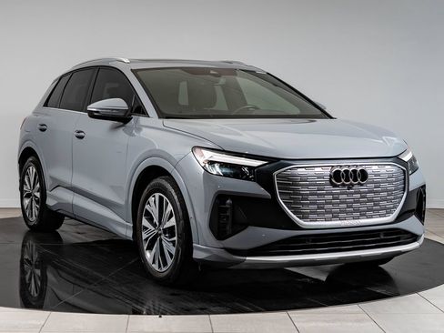 Used 2023 Audi Q4 e-tron Premium Plus w/ Premium Plus RWD image 12