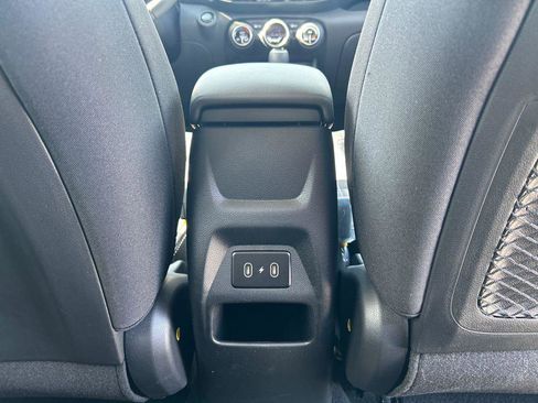 New 2026 Hyundai Venue SEL image 28