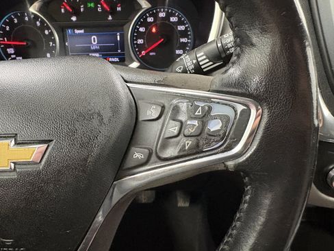 Used 2019 Chevrolet Equinox LT FWD image 32