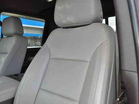 Used 2020 Chevrolet Silverado 2500 LTZ w/ LTZ Premium Package image 10