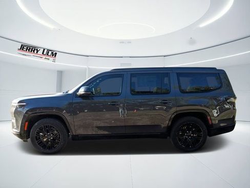 New 2026 Jeep Grand Wagoneer Limited AWD/4WD image 6