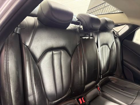 Used 2016 Chrysler 200 Limited FWD image 20